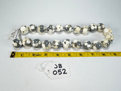 Jackie Brazil "Spotted Balls" Cream Spots Resin Necklace 50cm ( N1500 )