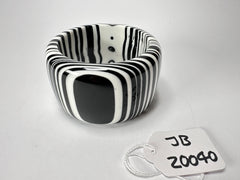 Jackie Brazil "Cat Eye" Liquorice Allsorts Black & White Striped 5cm Resin Bangle ( B2053 )
