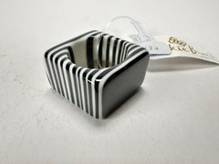 Jackie Brazil "Tiger Stripe" Pop Liquorice Black & White Striped Square Resin Ring ( R1983 ) Size UK O / USA 7