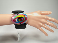 Jackie Brazil "Riverstones" Black Matt & Kandinsky Stone Large Flat Stones On Elastic Bracelet ( B3716 )