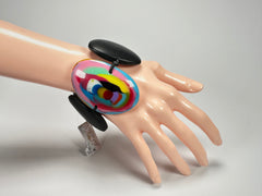 Jackie Brazil "Riverstones" Black Matt & Kandinsky Stone Large Flat Stones On Elastic Bracelet ( B3716 )