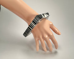 Jackie Brazil "Zebra" Liquorice Allsorts Black & White Striped 1.3cm Square Resin Bangle ( B2142 )