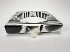Jackie Brazil "Zebra" Liquorice Allsorts Black & White Striped 1.3cm Square Resin Bangle ( B2142 )