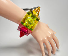 Jackie Brazil "Lagerfeld" Sabrina Transparent Cones Elasticated Bracelet ( B2893 )