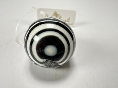 Jackie Brazil "Cat Eye" Liquorice Black & White Mix Large Domed Resin Ring ( R1159 ) UK P / USA 7.5