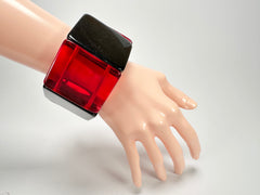 Jackie Brazil "Sabrina" Transparent Red & Black Gloss Elasticated Bracelet ( B0225 )