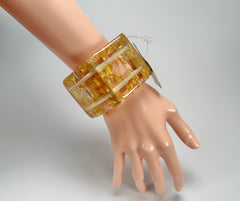 Jackie Brazil "Sabrina" Gold Flakes Elasticated Bracelet ( B0225 )