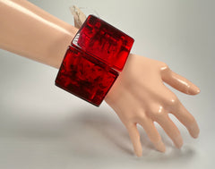 Jackie Brazil "Sabrina" Tortoise Large Nut Elasticated Bracelet ( B0225 )