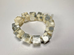 Jackie Brazil "Spots" Spotted Cubes On Elastic Cream Mix Resin Bracelet ( B1284 )