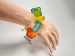 Jackie Brazil "Diamonds" Transparent Summer Frost Flintstone Bone Bracelet ( B0211 )