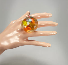 Jackie Brazil "Cascade" Large Round Domed Resin Ring ( R2929 ) Size UK Q / US 8