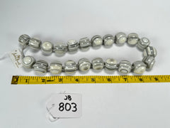 Jackie Brazil "Cat Eyes" Cream Mix Liquorice Balls Resin Necklace 50cm ( N0894 )