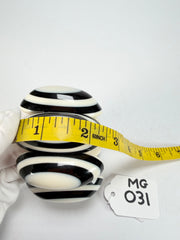 Marion Godart - Monochrome "Oblongues" Black & Cream Elasticated Resin Bracelet