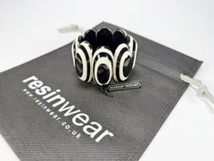 Marion Godart - Monochrome "Oblongues" Black & White Elasticated Resin Bracelet