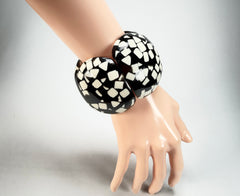 Marion Godart - Confetti "Cinq Pièces" Black & White Elasticated Resin Bracelet