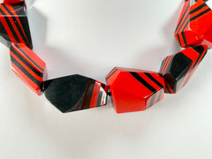 Marion Godart - Fragmental "Bord Dentelé" Black & Red Resin Necklace