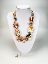 Sobral - Carmelo "Onda Lisi" Resin Necklace ( 004578 )