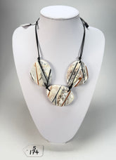 Sobral - Lagrima D'or "Ebony Efeitos" Resin Necklace ( 004334 )
