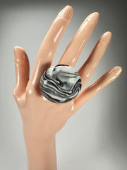 Sobral - Onda "Gelo" Resin Ring ( 005324 ) - Size UK N / US 6.5