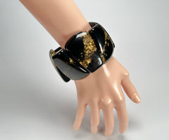 Sobral - Metalique "Rimla" Black & Gold Elasticated Resin Bracelet ( 004498 )