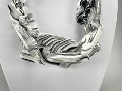 Sobral - Onda Gelo "Clark" Resin Necklace ( 005445 )