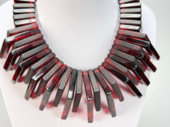 Sobral - Studio Creation "Aranha Tóxica" Black & Dark Red Resin Necklace ( 000000 )