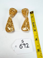 Sobral - Metalique "Cusco" Gold Resin Clip On Earrings ( 001417 )