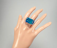 Sobral - Onda Azul "Pat" Blue Resin Ring ( 004857 ) - Size UK Q / US 8
