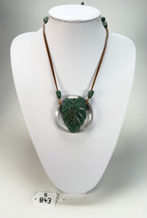 Sobral - Costela de Adão "Eva" Resin Necklace ( 005029 )