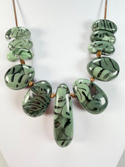 Sobral - Costela de Adão "Leaf" Resin Necklace ( 005527 )