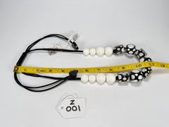 Zsiska - Itsy Bitsy Black & White Resin Necklace ( 9410101BLWHQ15 )