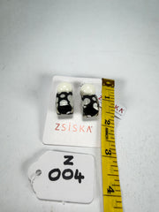 Zsiska - Itsy Bitsy Black & White Resin Earrings ( 9410502BLWHQ00 )
