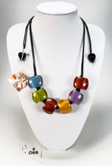 Zsiska - Bellissima 6 Bead New Spectrum Resin Necklace ( 72401050499Q06 )