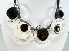 Zsiska - Flora "Prue Leith" Black & White 5 Bead Resin Necklace ( P070150FLO1305 )