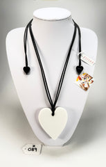 Zsiska - Colourful Statement "Heart" White Pendant Resin Necklace ( 50602039037Q00 )
