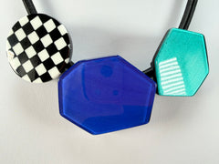 Zsiska - Checkmate "Prue Leith" Sapphire & Turquoise 3 Bead Resin Necklace ( P220150BLTUQ03 )