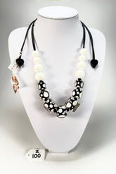 Zsiska - Itsy Bitsy Black & White Resin Necklace ( 9410101BLWHQ15 )