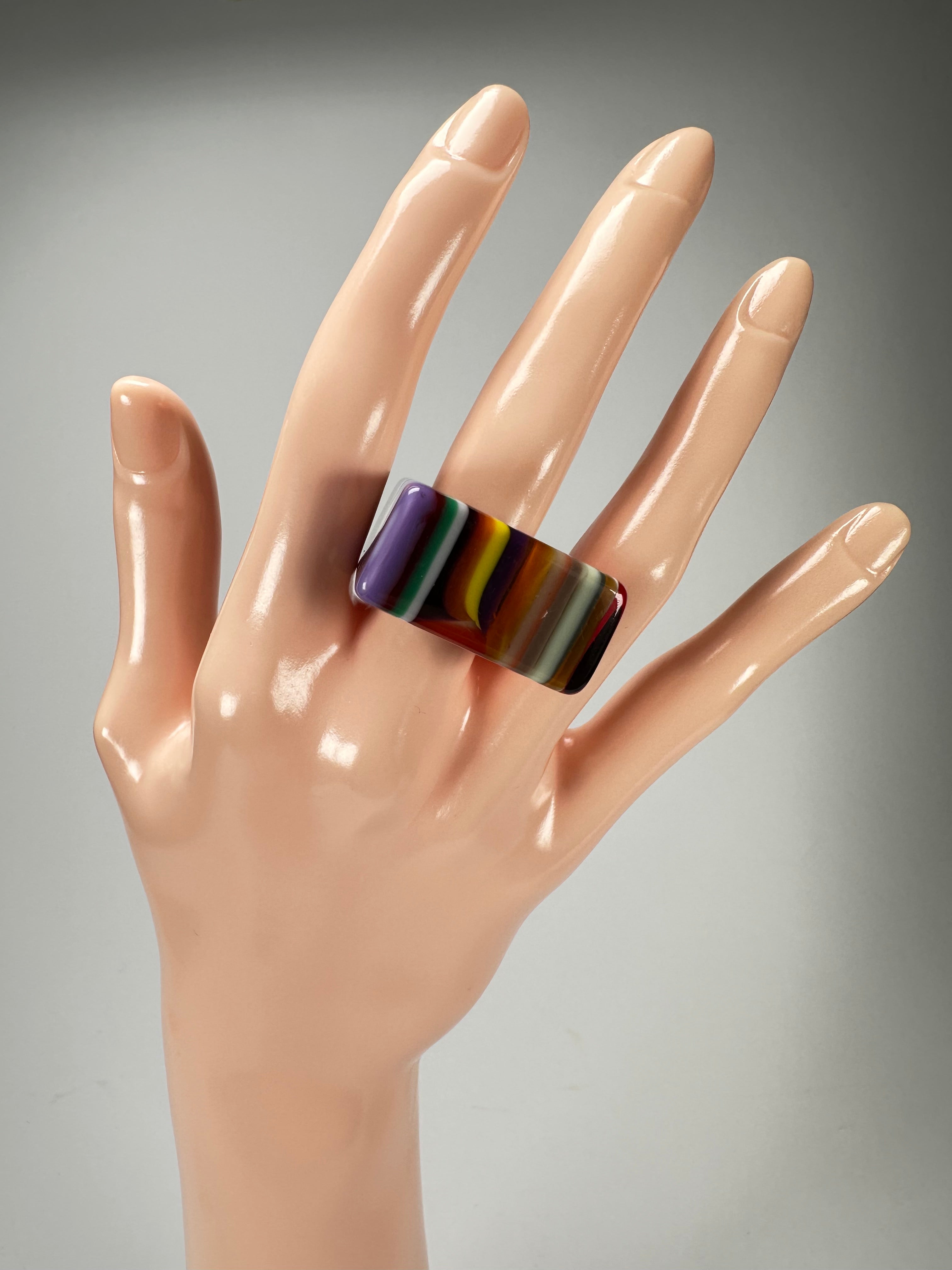 Jackie Brazil "Leda" Liquorice Allsorts Pop Art Colour Mix Resin Ring ( R2269 ) UK P / USA 7.5