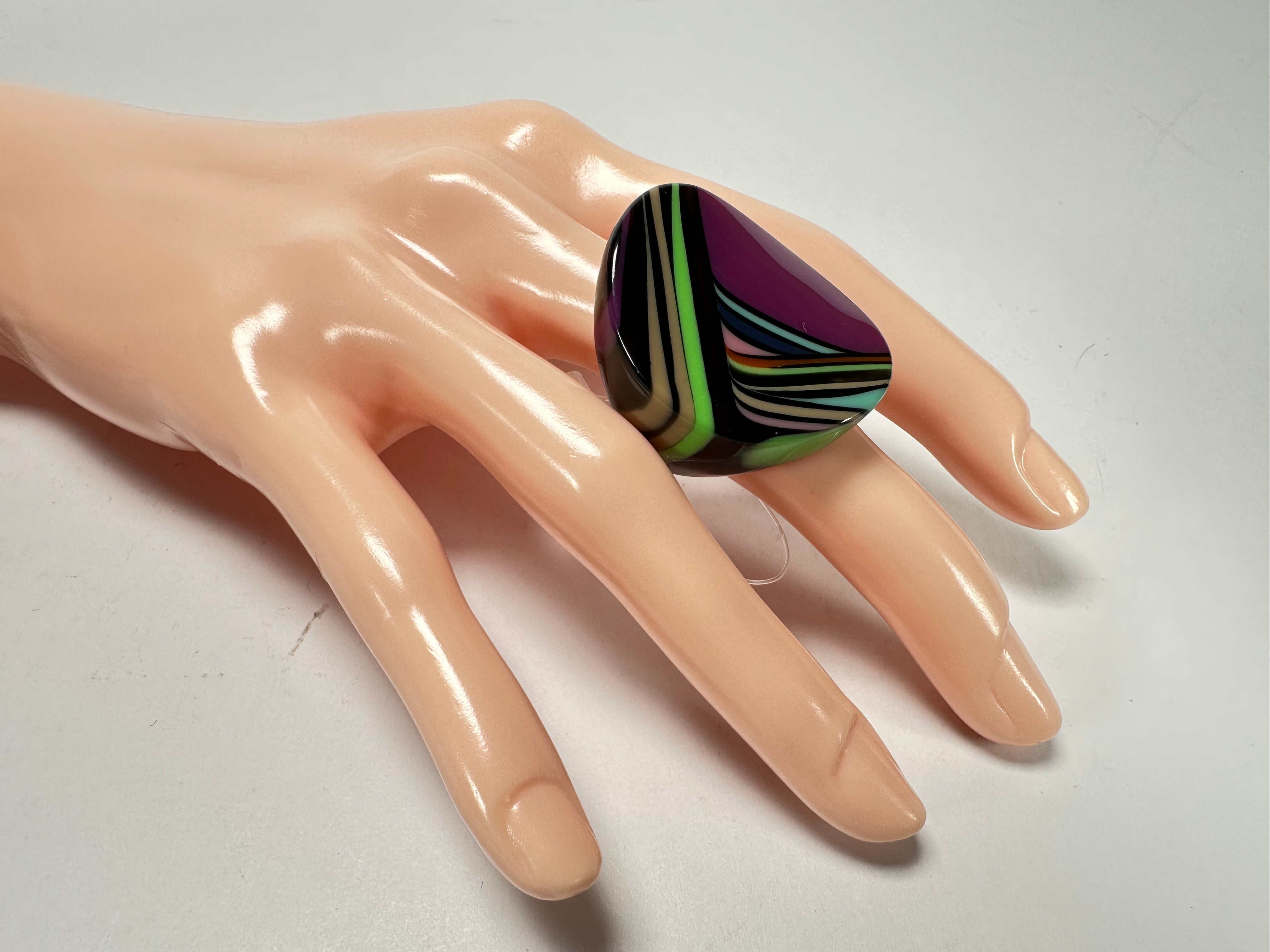 Jackie Brazil "Darning" Purple Swirls Concave Large Ring ( R3196 ) Size UK - N / US-7