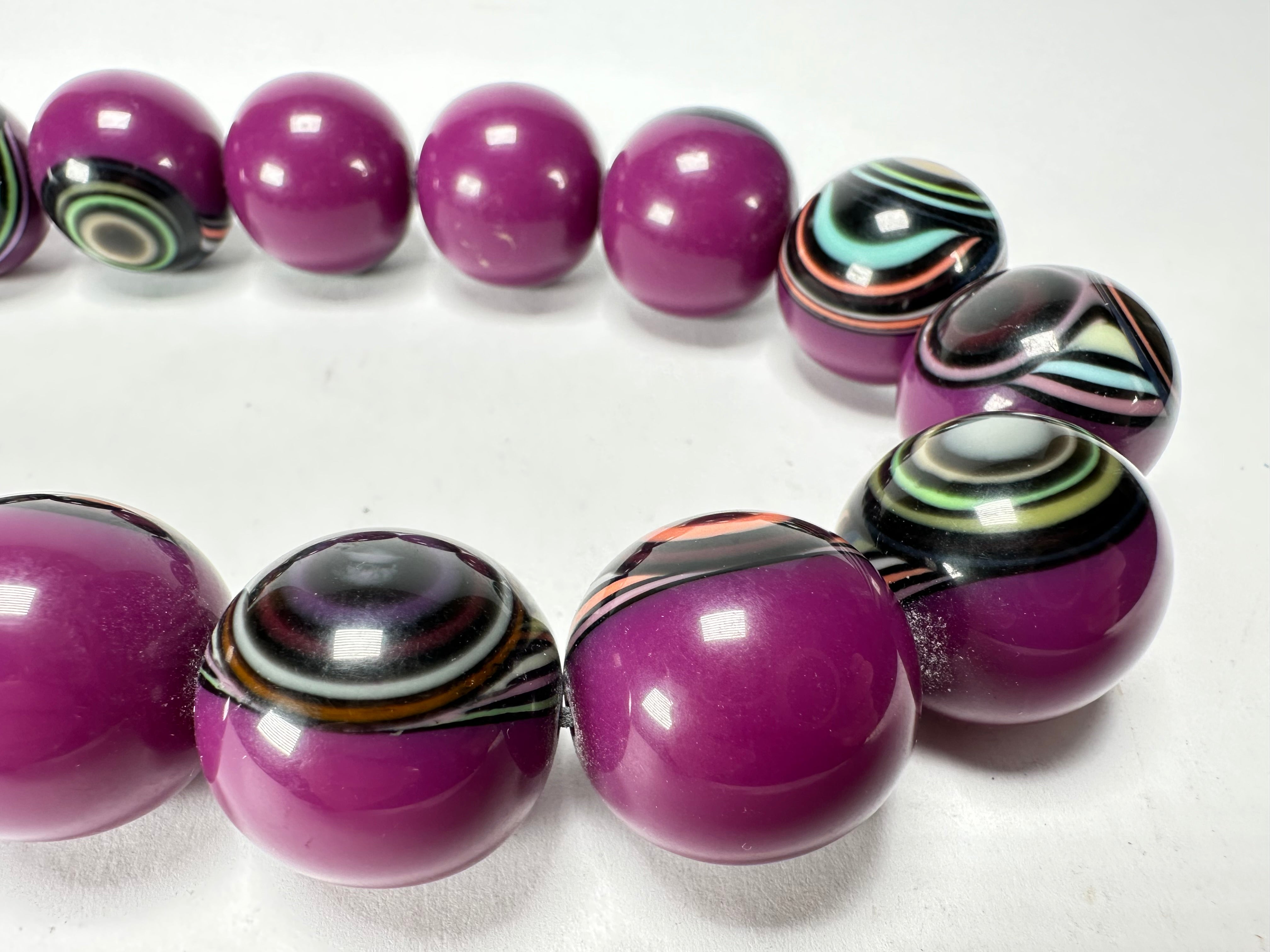 Jackie Brazil "Darning" Purple Swirls Balls With Cat Eyes Choker Resin Necklace ( N3200 )