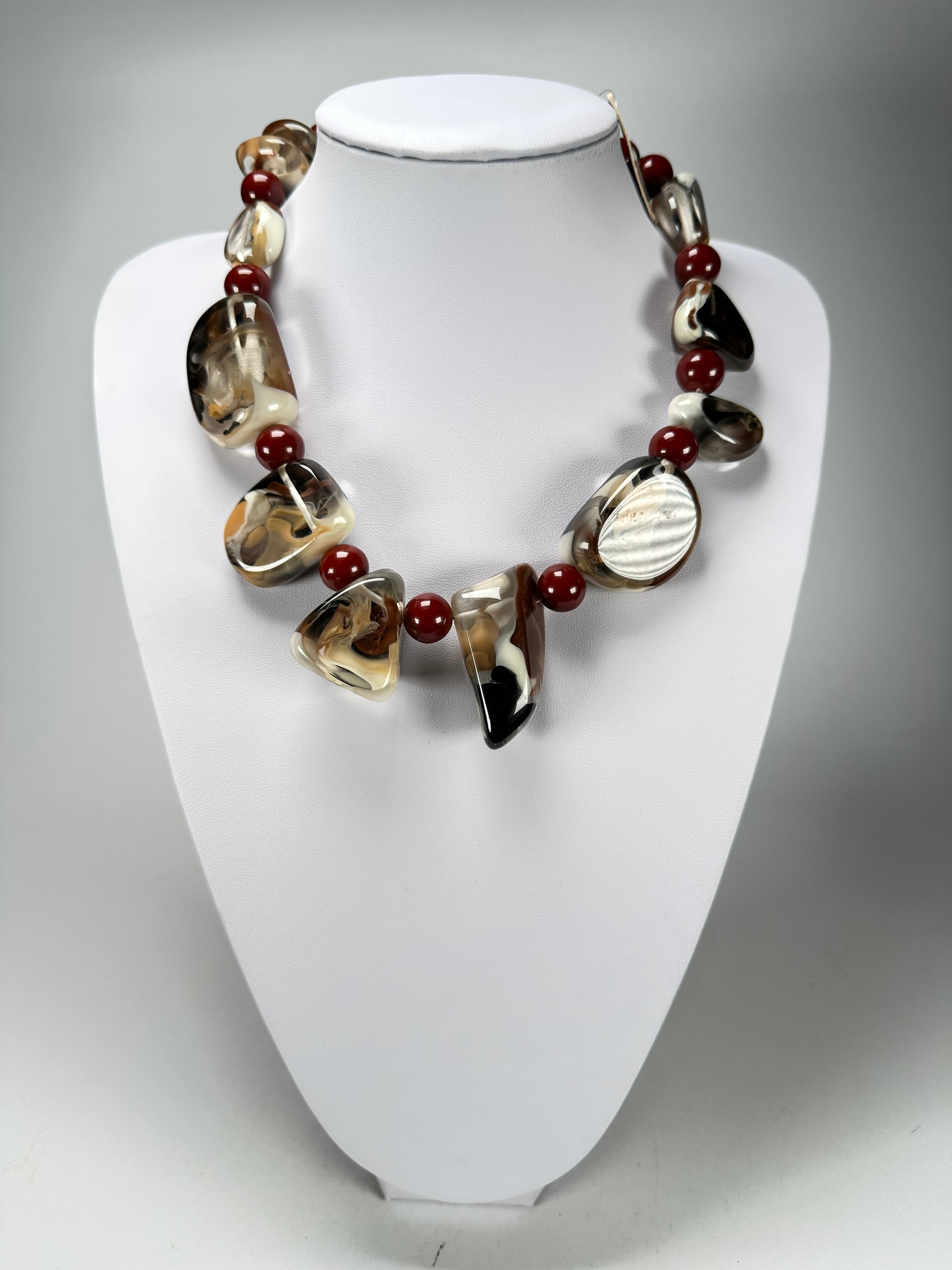 Jackie Brazil "Vesubio" Brown Marble Large Beads & Stones Necklace ( N1616 )