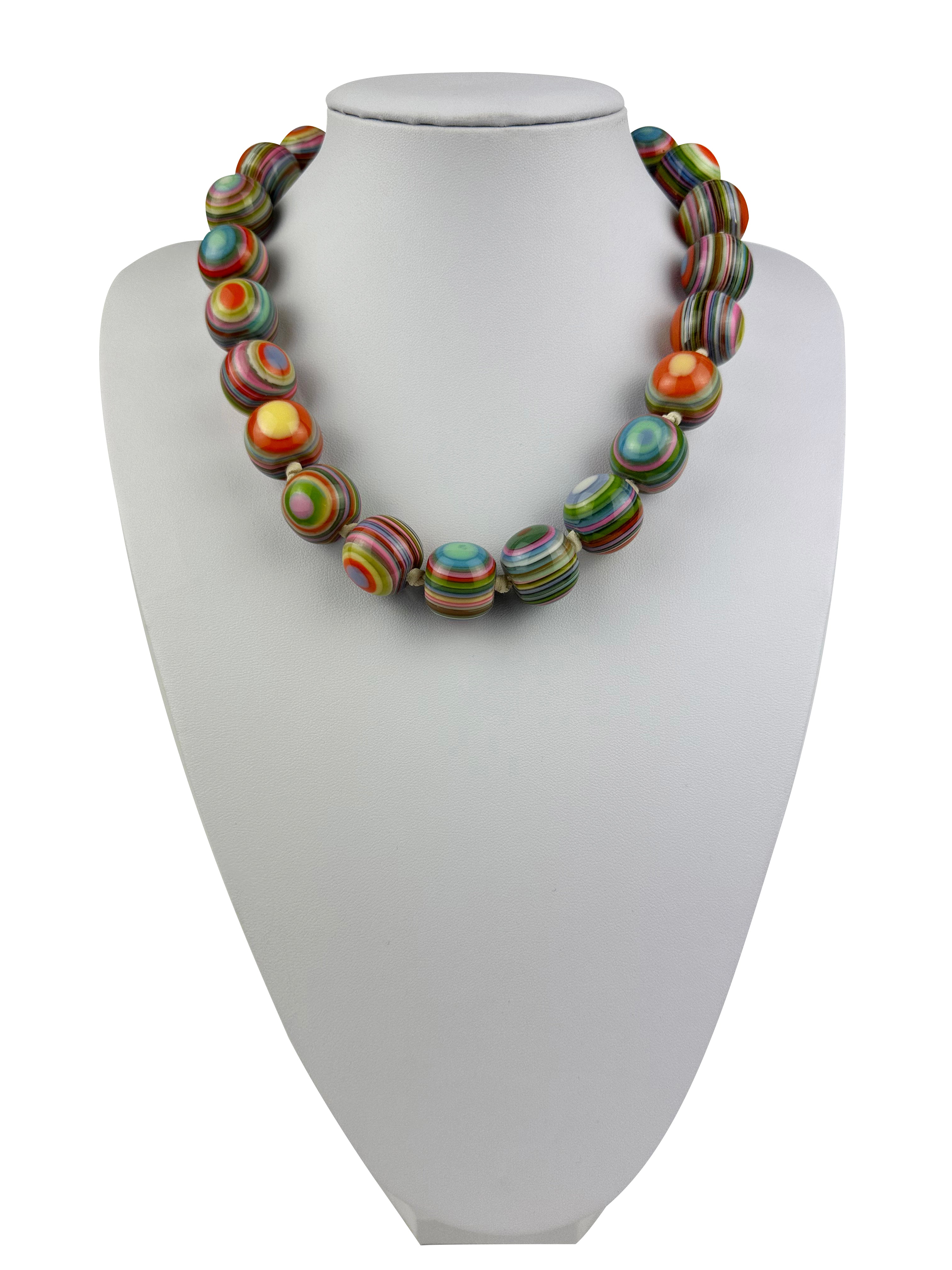 Jackie Brazil "Cat Eyes" Spring Colour Liquorice Balls Resin Necklace 50cm ( N0894 )