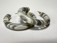 Jackie Brazil "Hoops" Liquorice Spring Cream Mix Resin Earrings ( E2215 )