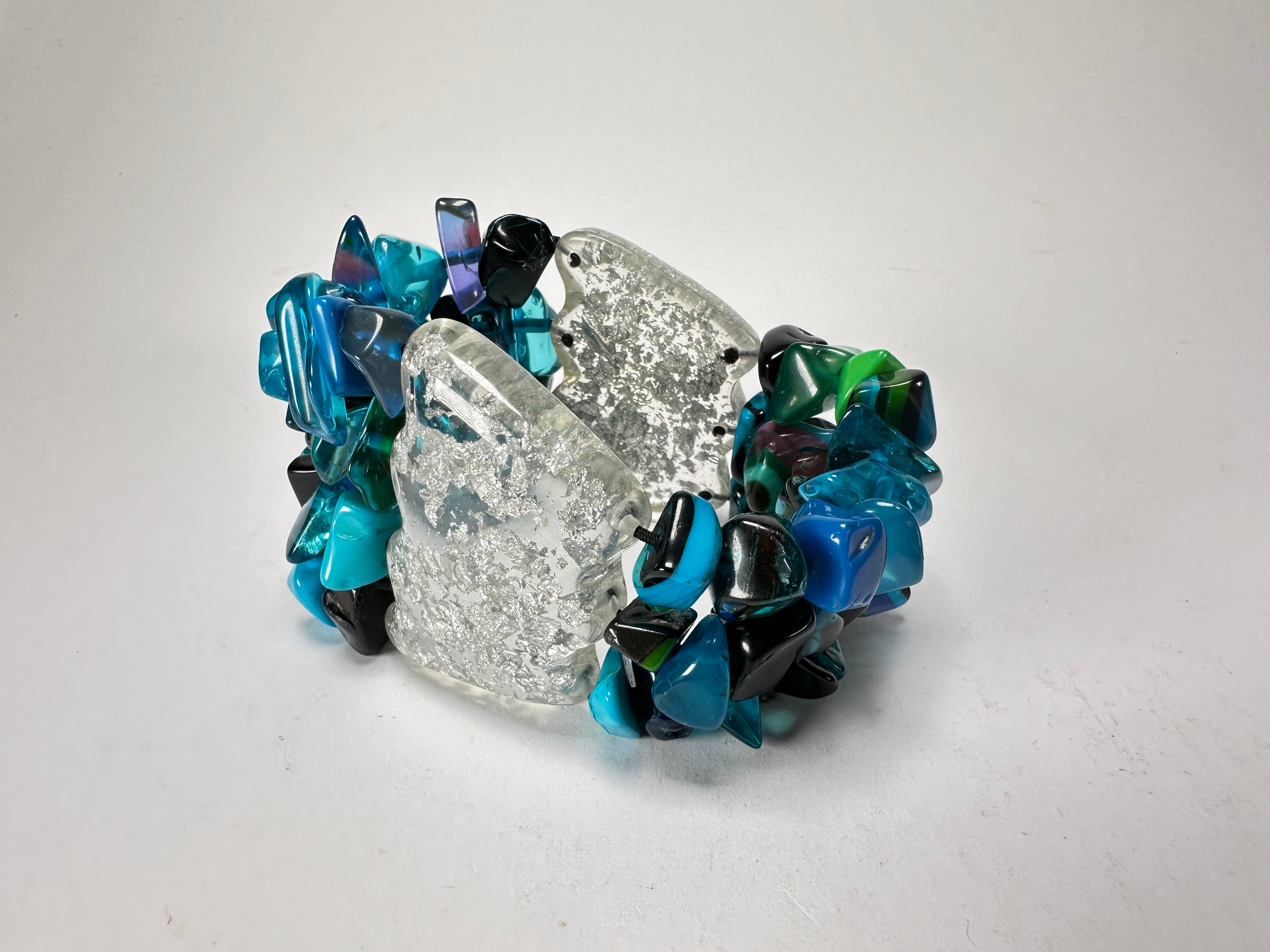 Jackie Brazil "Orient Express" 3 & 4 Beaded Strands with Leaf Pendant Blue Mix Resin Bracelet ( B3544 )