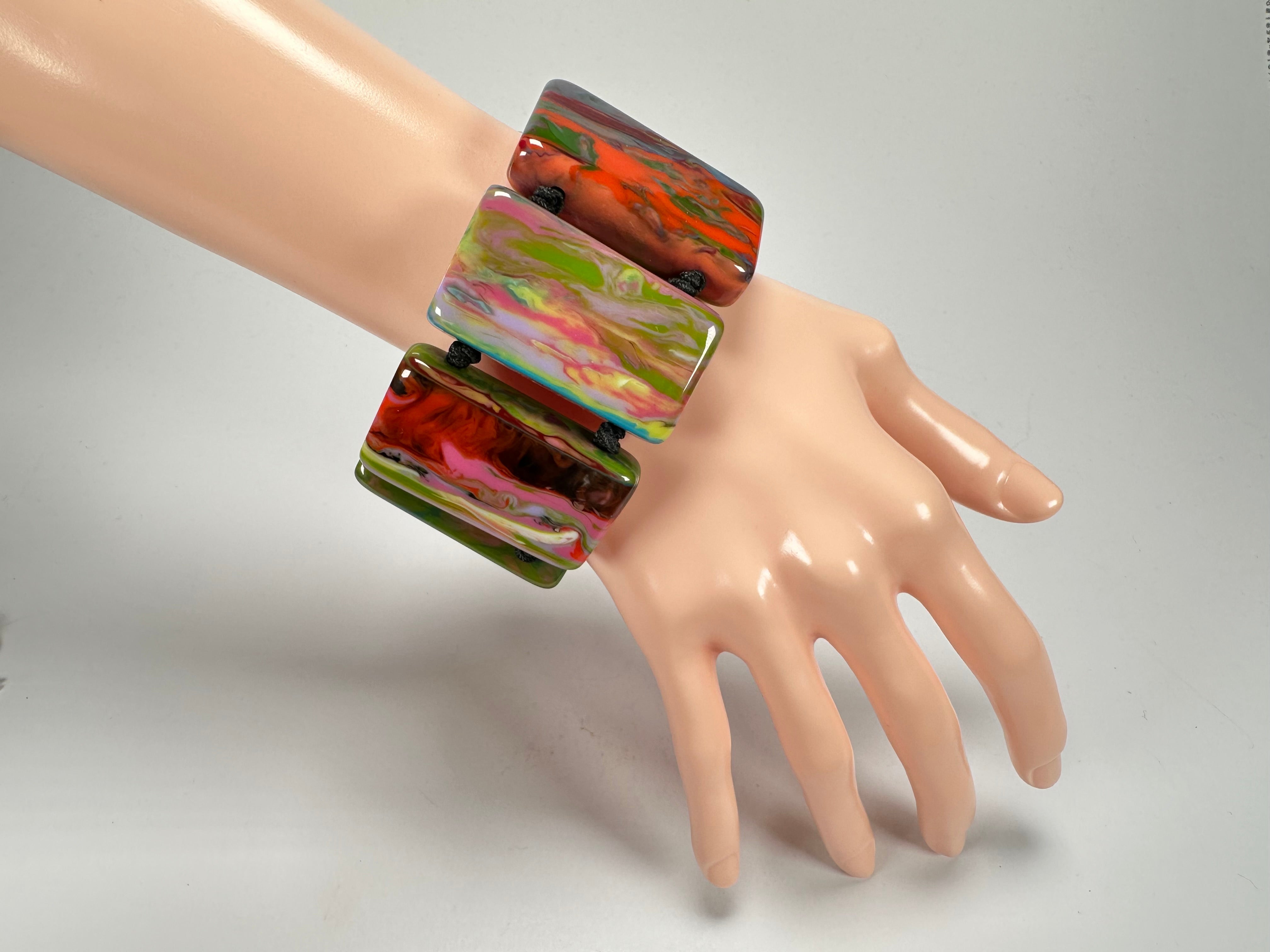 Jackie Brazil "Pop Art" Kandinsky 8 Squares Elasticated Bracelet ( B0376 )