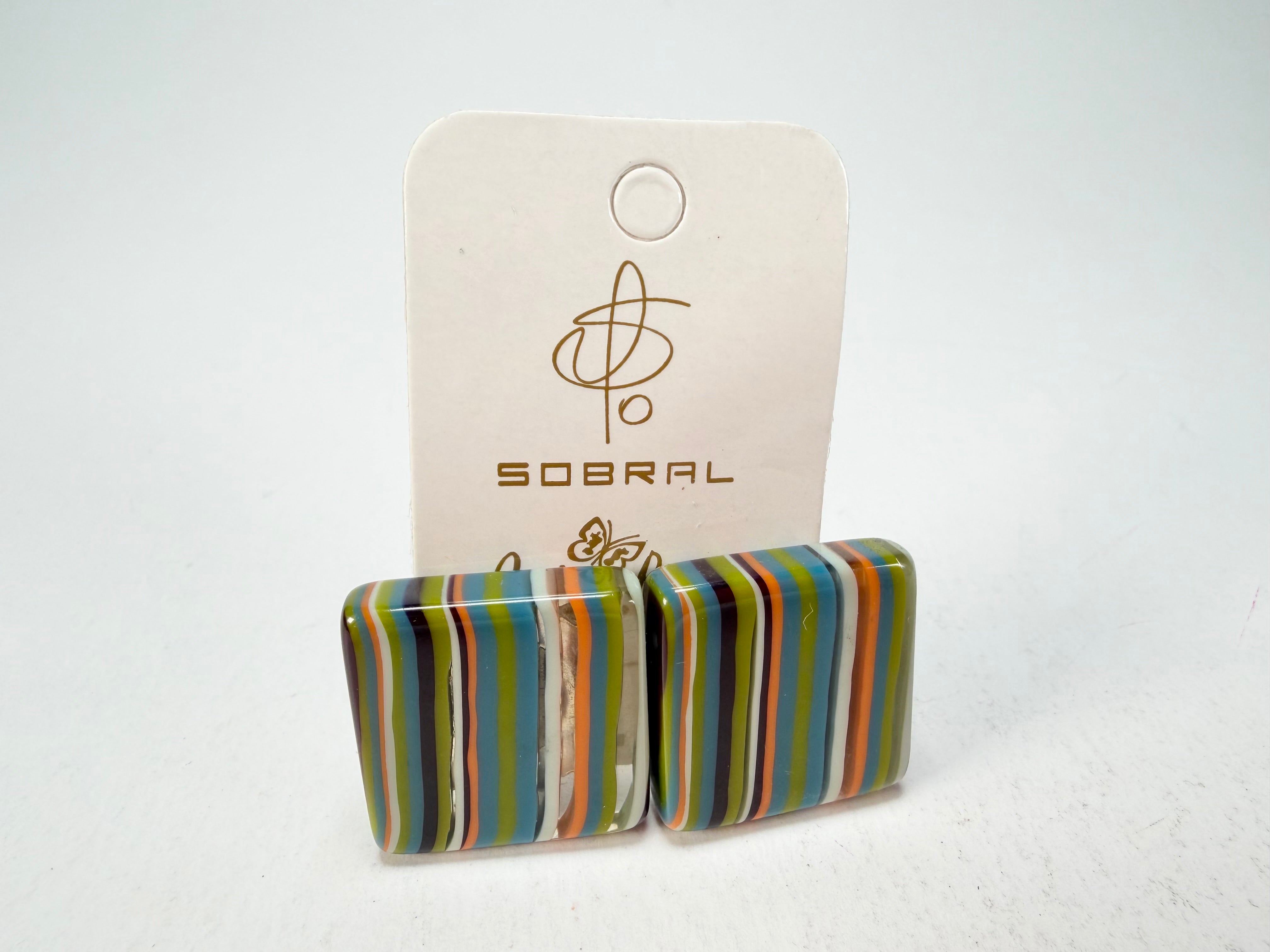 Jackie Brazil "Liquorice" Small Square Winter Mix Clip On Resin Earrings ( E0584 )