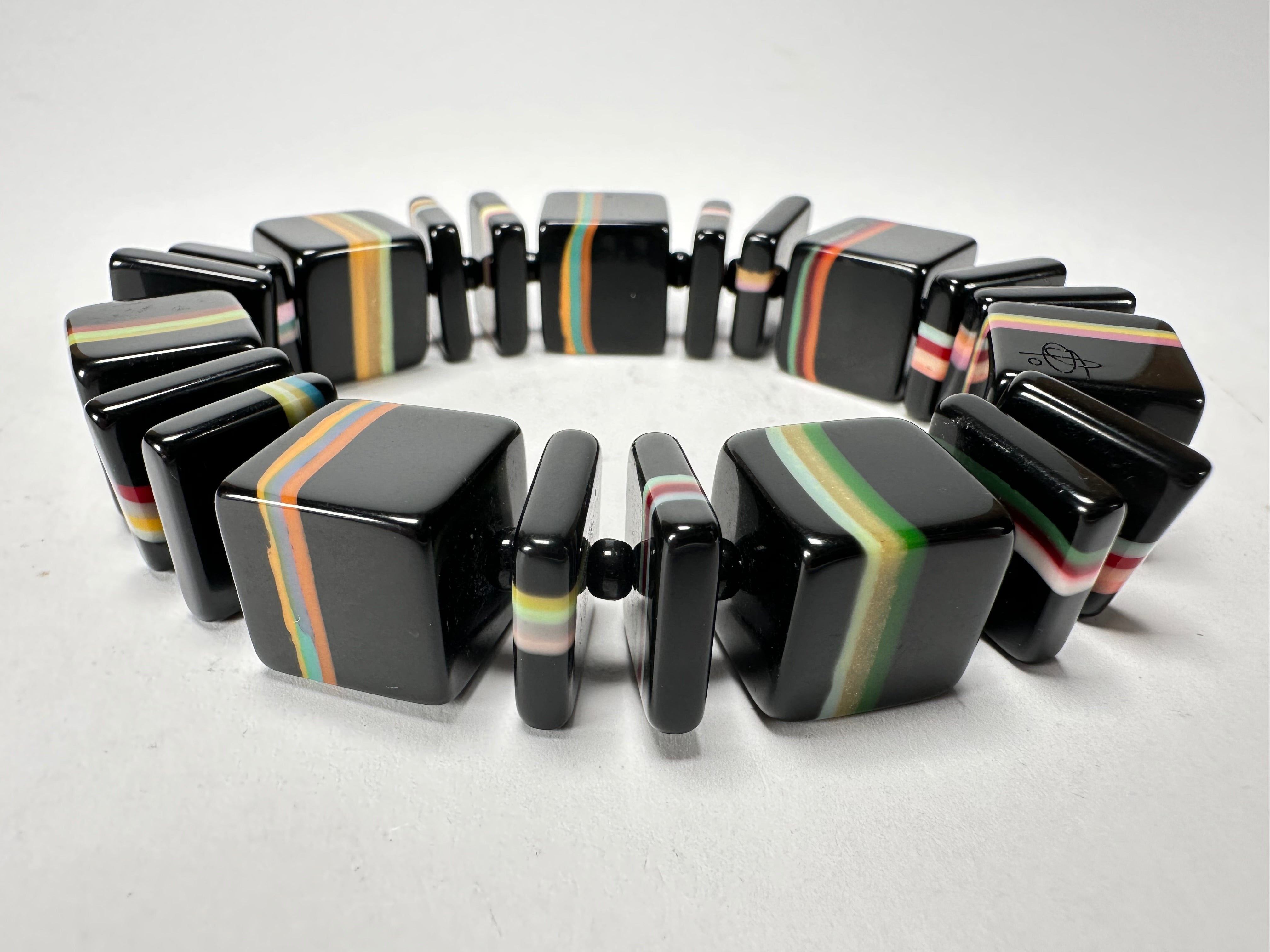 Jackie Brazil "Bar Code" Black & Liquorice Mix Squares Resin Bracelet ( B2201 )