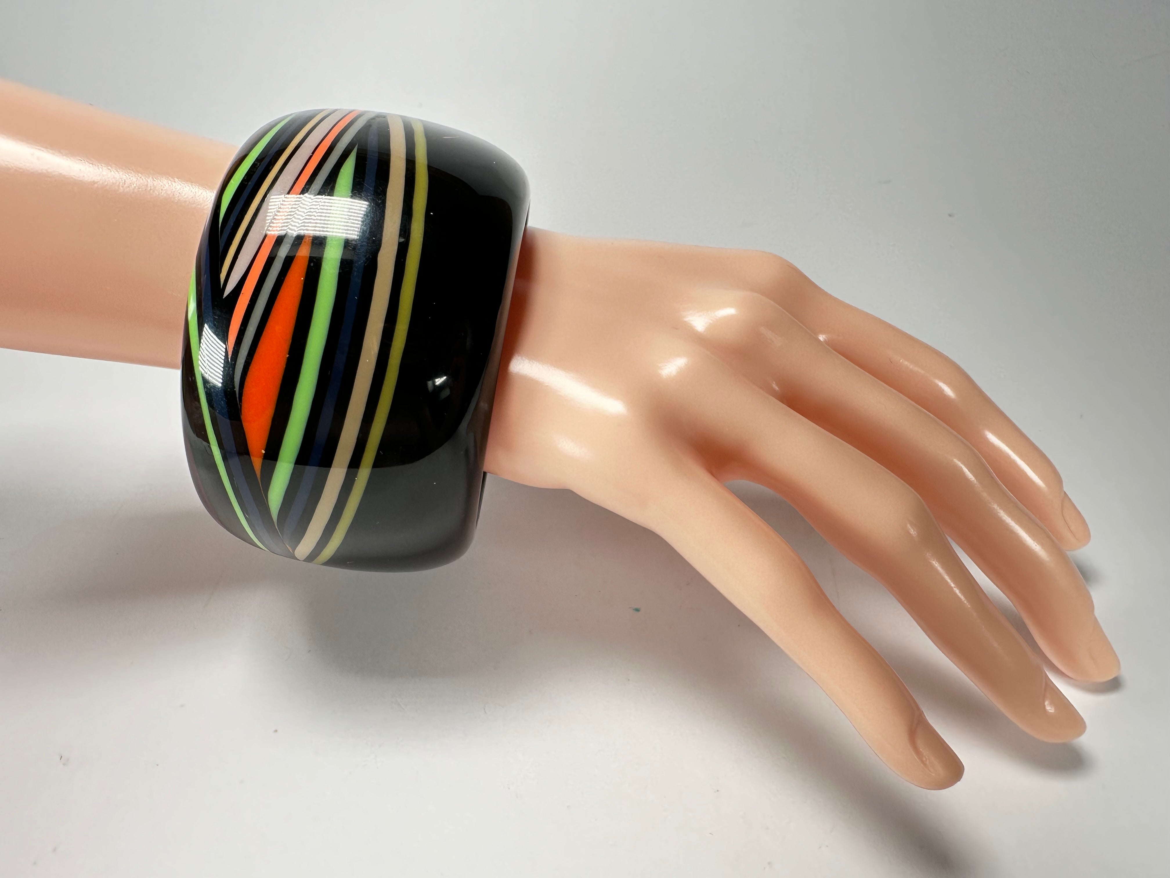 Jackie Brazil "Opera" Black & Colour Swirls Solid Round 5cm Bangle ( B3171 )