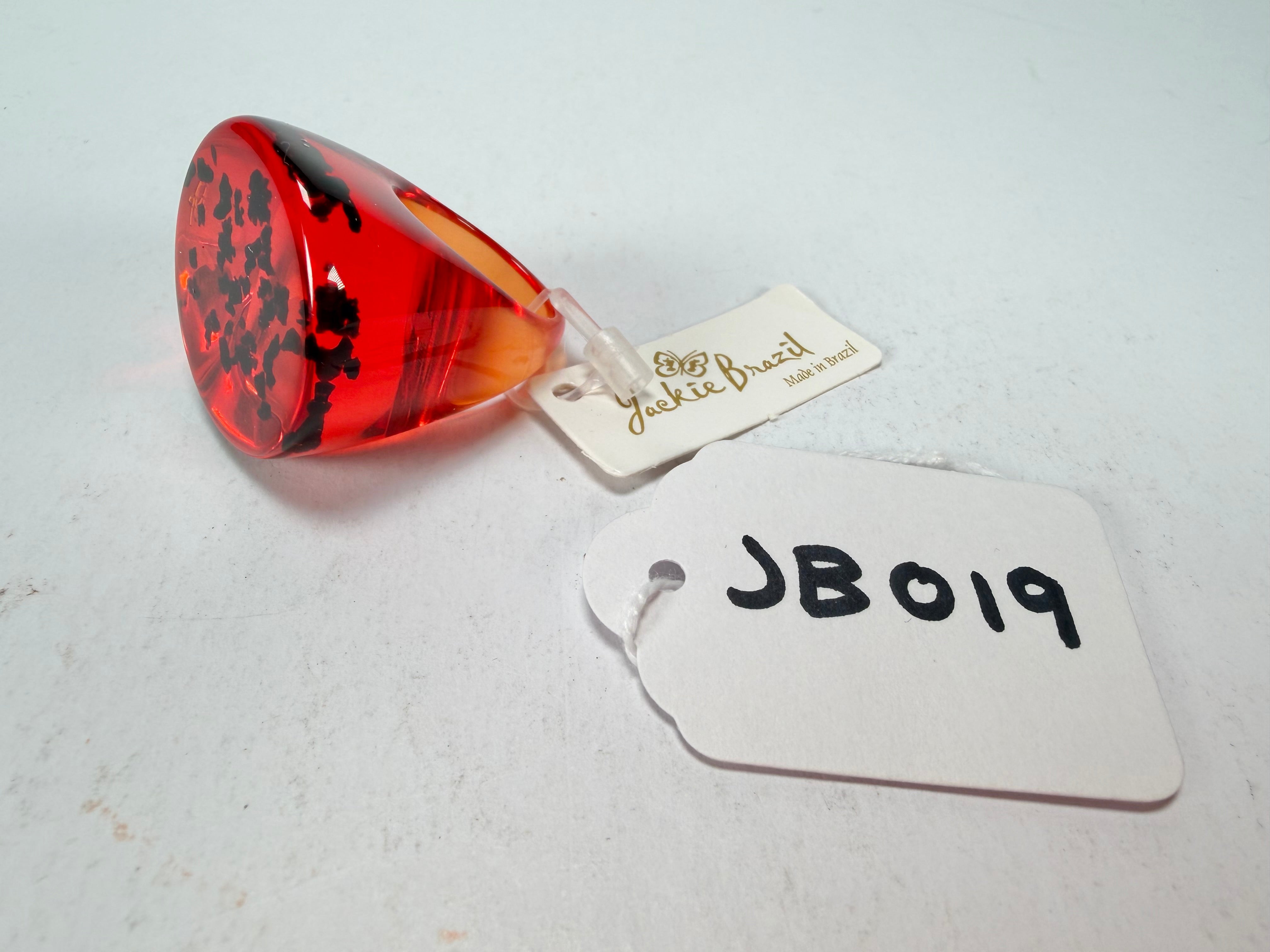 Jackie Brazil "Stomp" Large Round Amber Resin  Ring ( R0360 ) Size UK Q / US 8