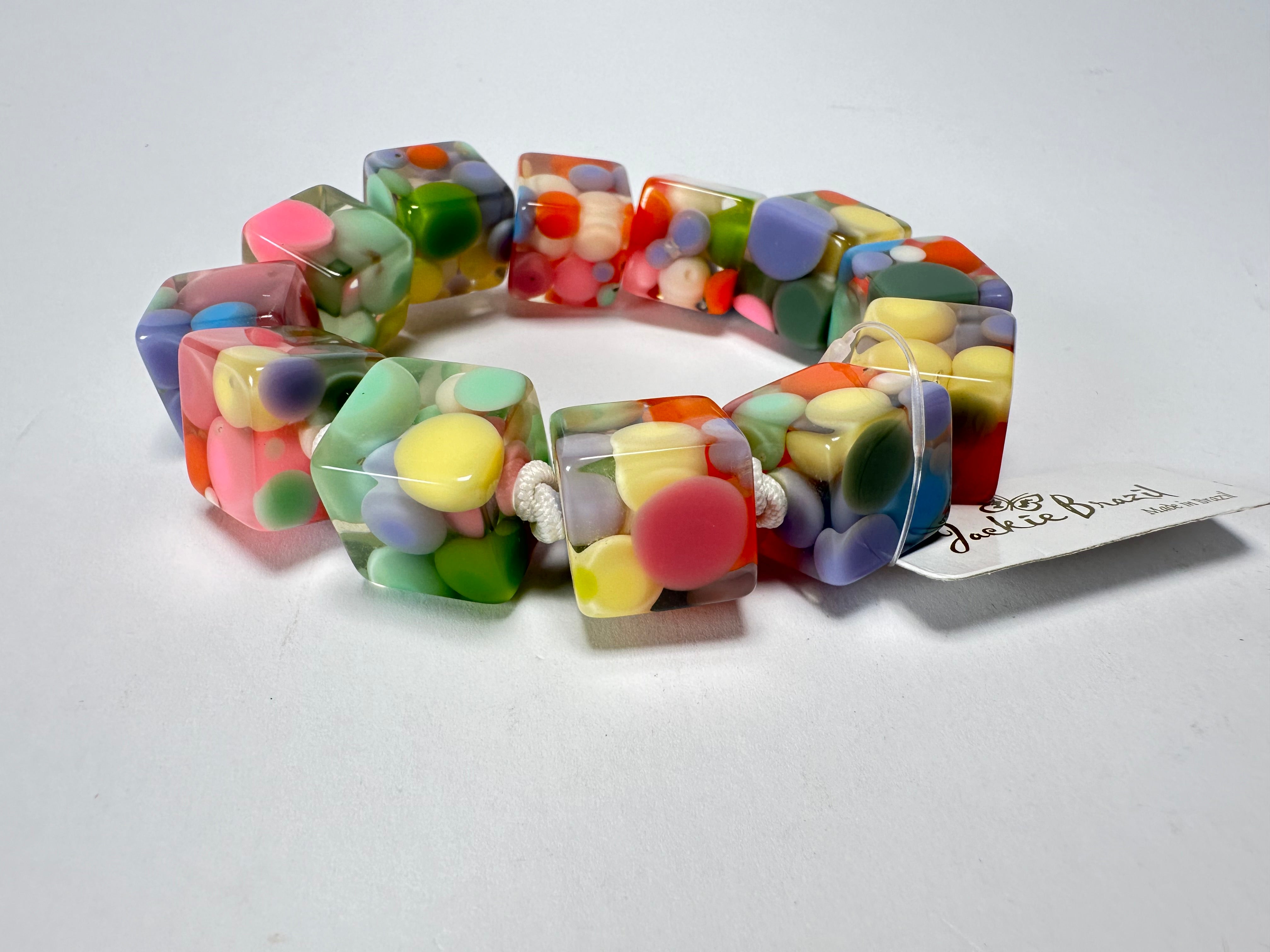 Jackie Brazil "Spots" Spotted Cubes On Elastic Resin Bracelet ( B1284 )